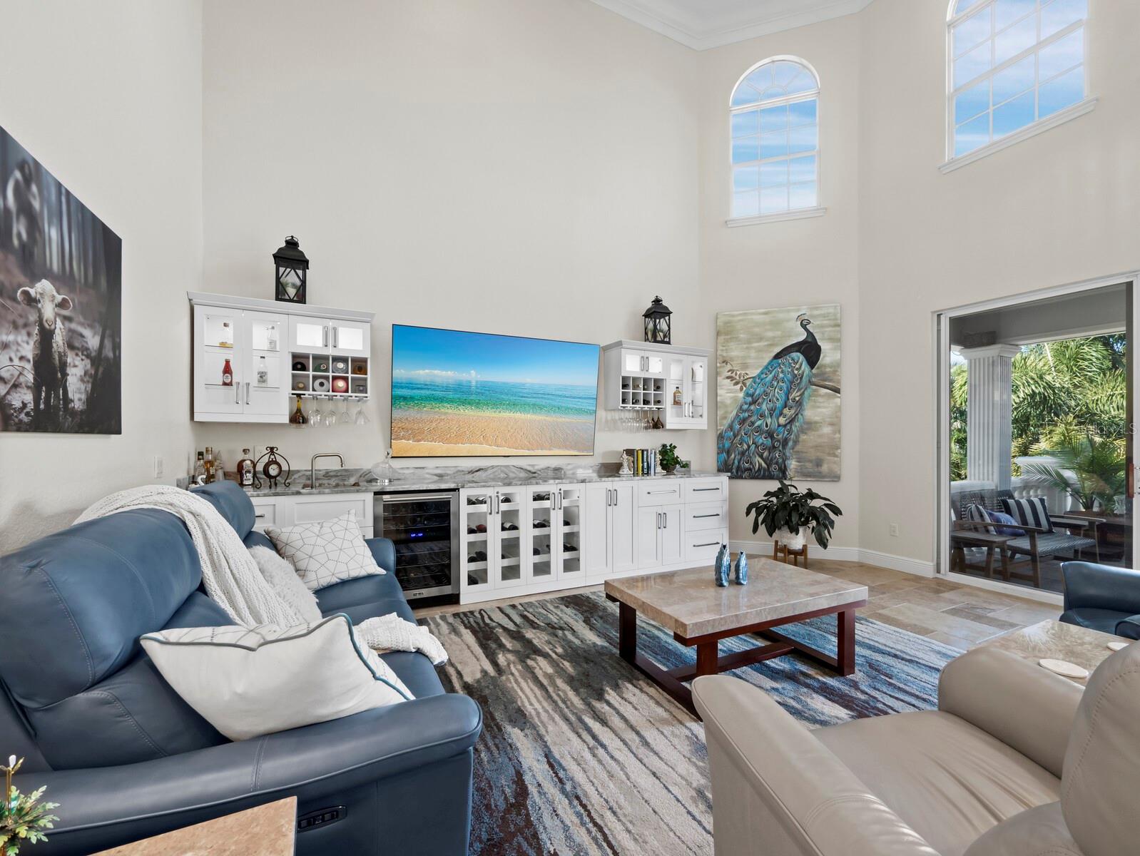 LONGBEACH ON LONGBOAT KEY - Residential