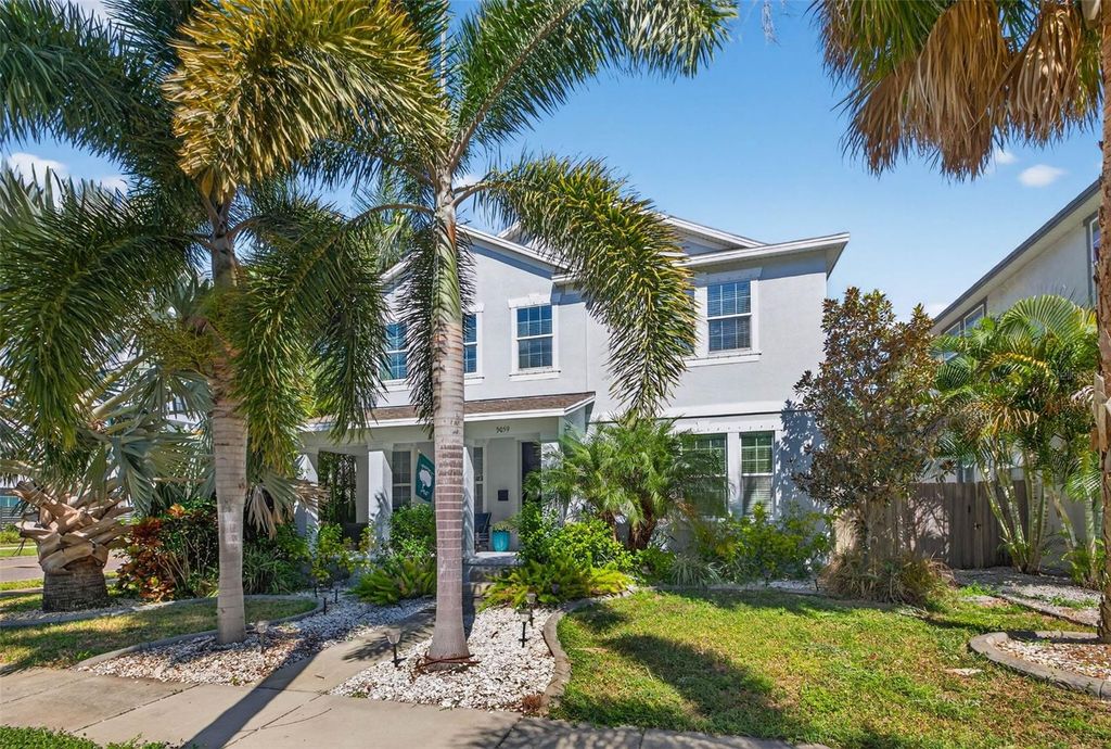 Photo of 3059 3rd Avenue N, St Petersburg, FL 33713 (MLS # TB8438067)