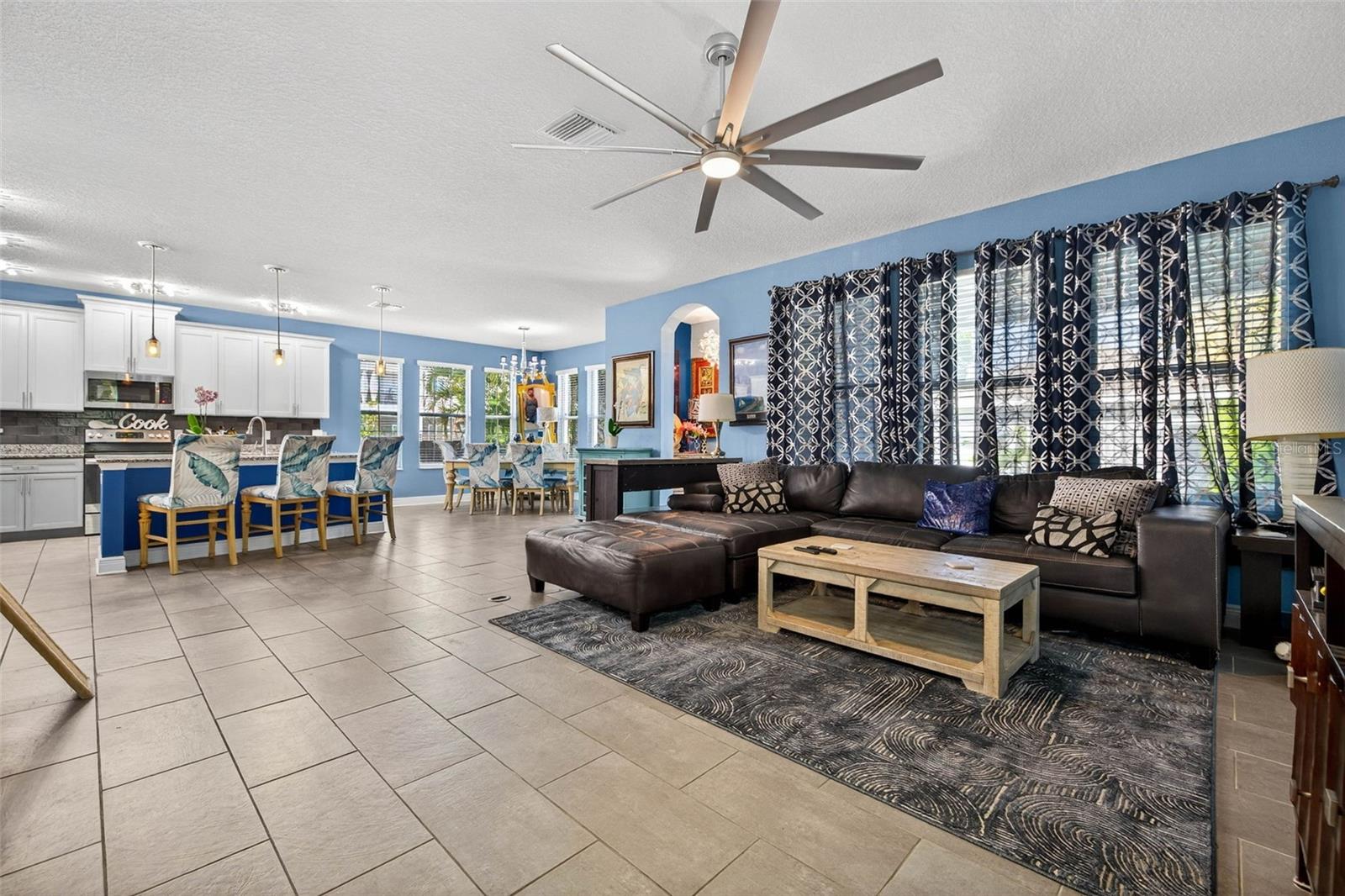 HALLS CENTRAL AVE 2 - Residential