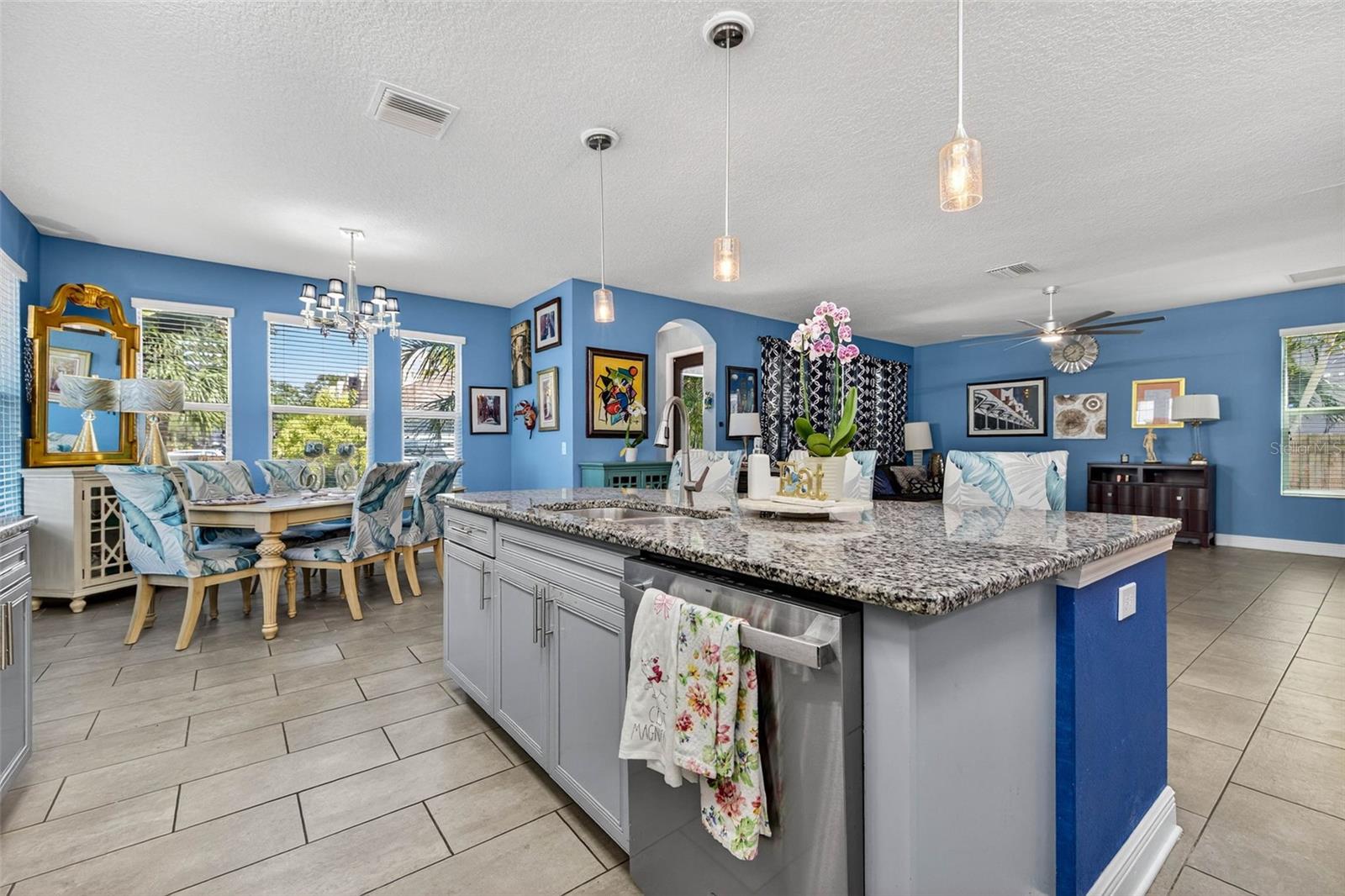 HALLS CENTRAL AVE 2 - Residential