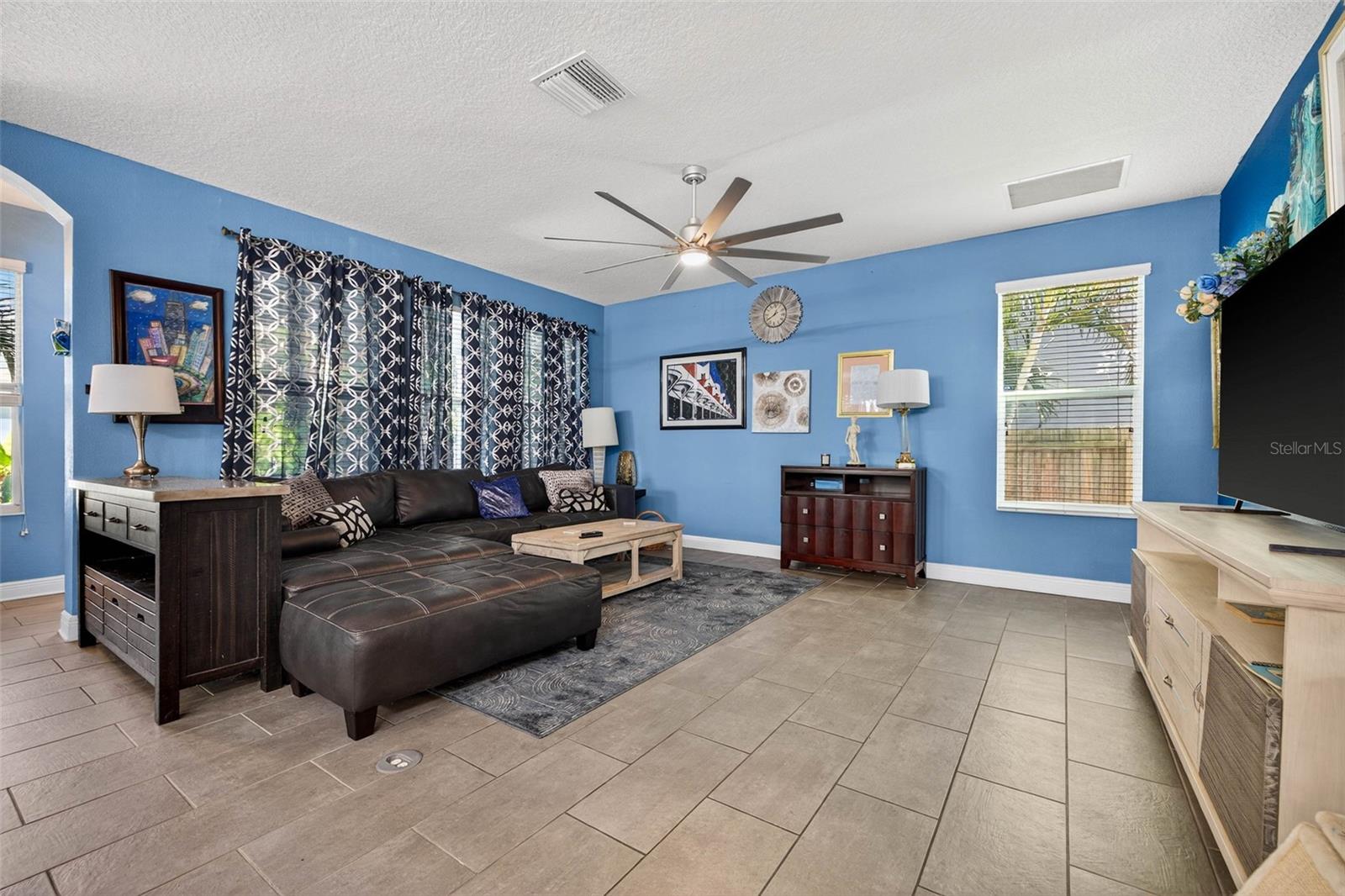 HALLS CENTRAL AVE 2 - Residential