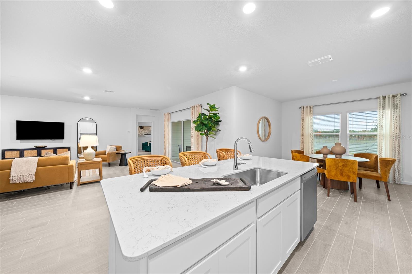 PIONEER RANCH - Residential