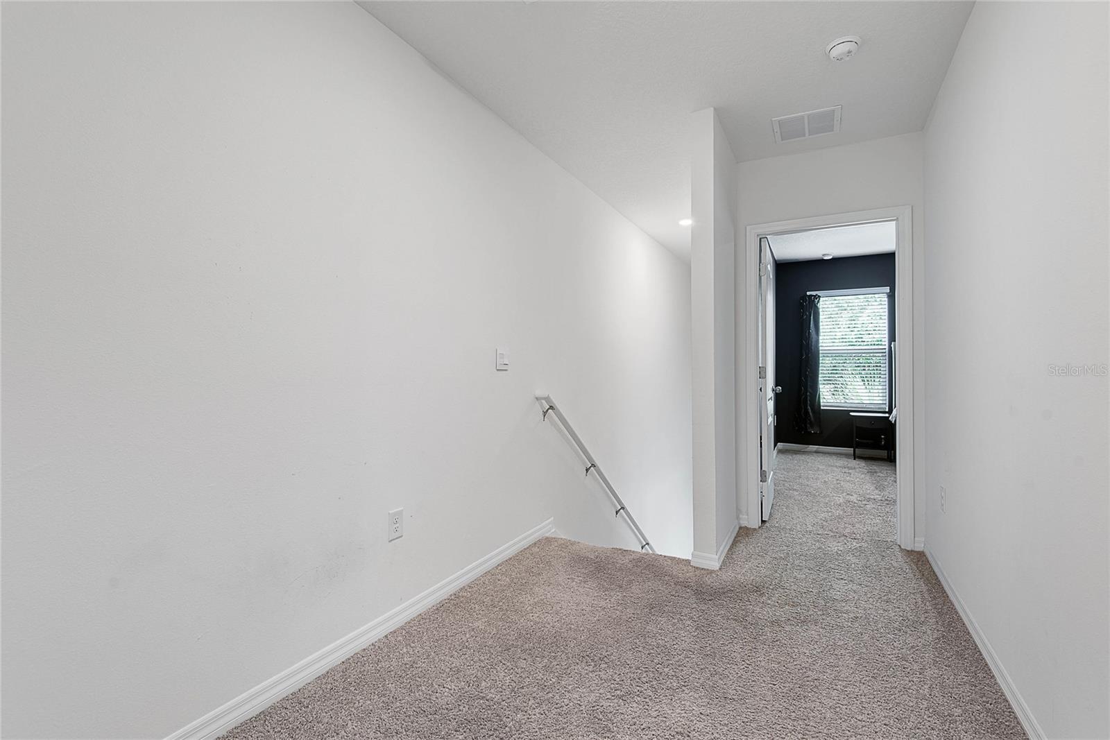 BELLA OAKS - Residential