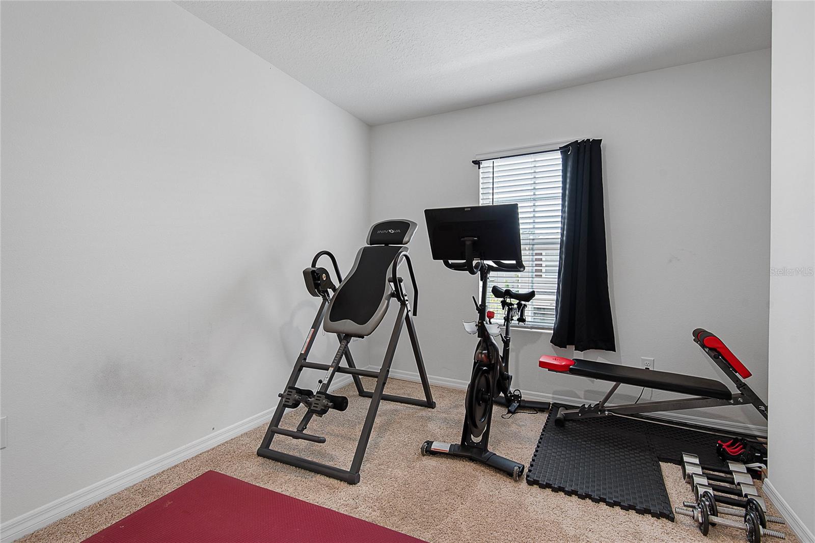 BELLA OAKS - Residential