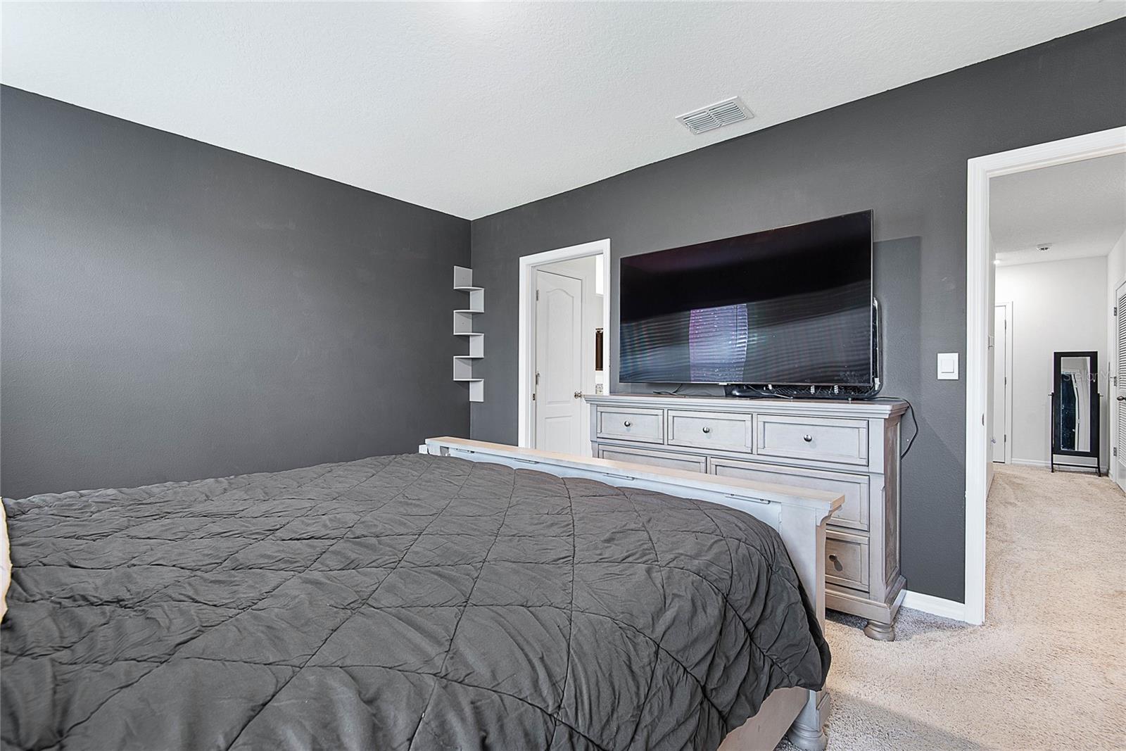 BELLA OAKS - Residential