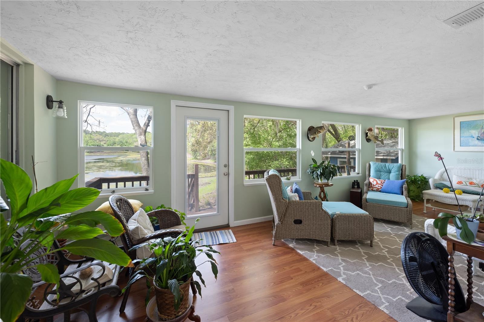 LAKEVIEW ESTATES - Residential