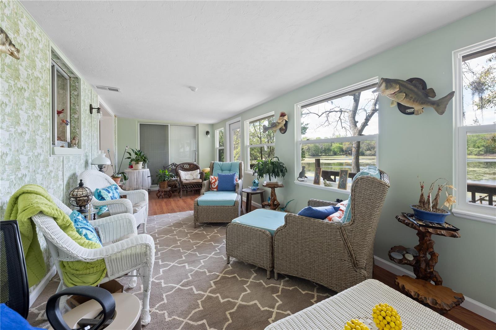 LAKEVIEW ESTATES - Residential