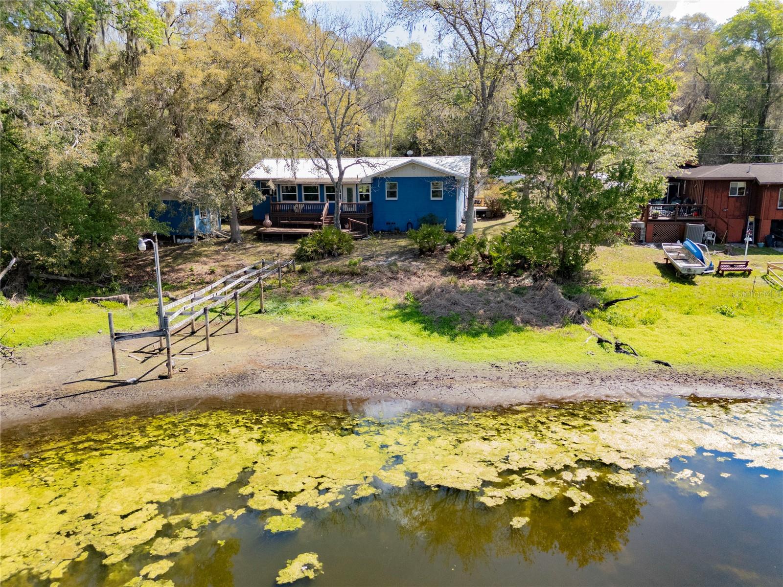 LAKEVIEW ESTATES - Residential