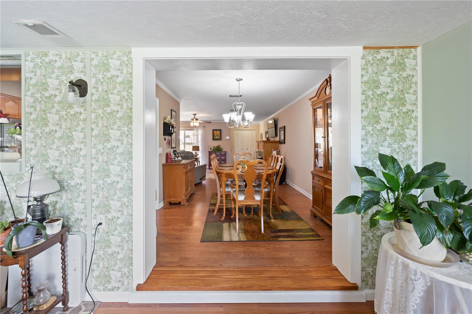 LAKEVIEW ESTATES - Residential