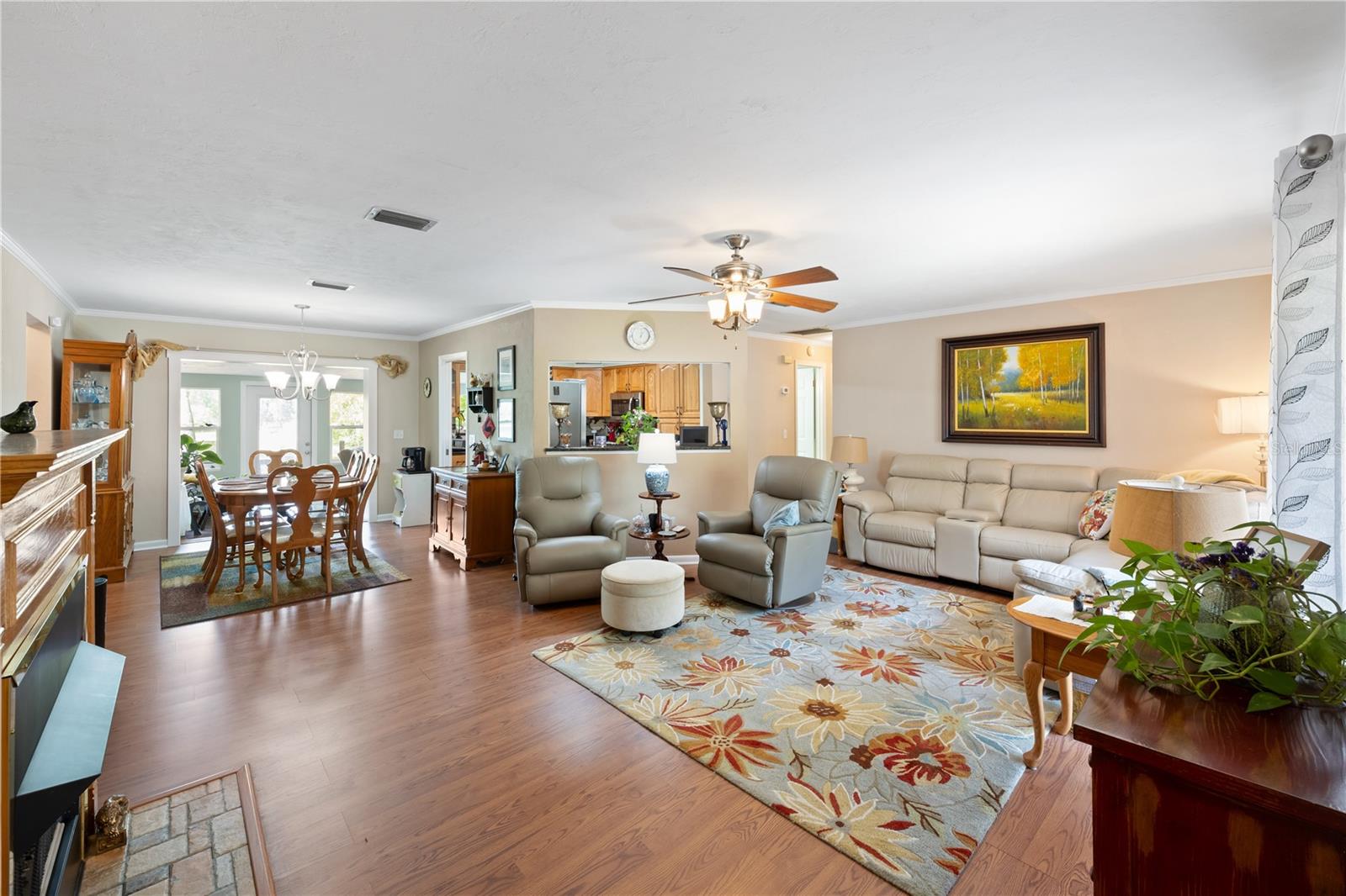 LAKEVIEW ESTATES - Residential