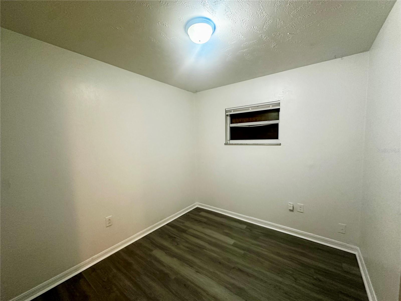 CLEARVIEW HEIGHTS 1ST ADD - Residential Lease