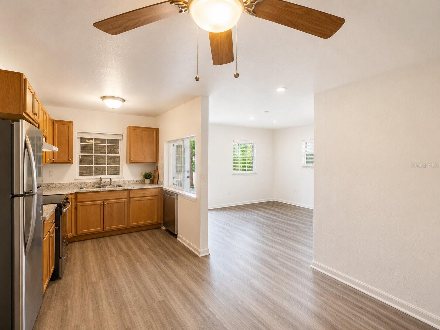 CLEARVIEW HEIGHTS 1ST ADD - Residential Lease
