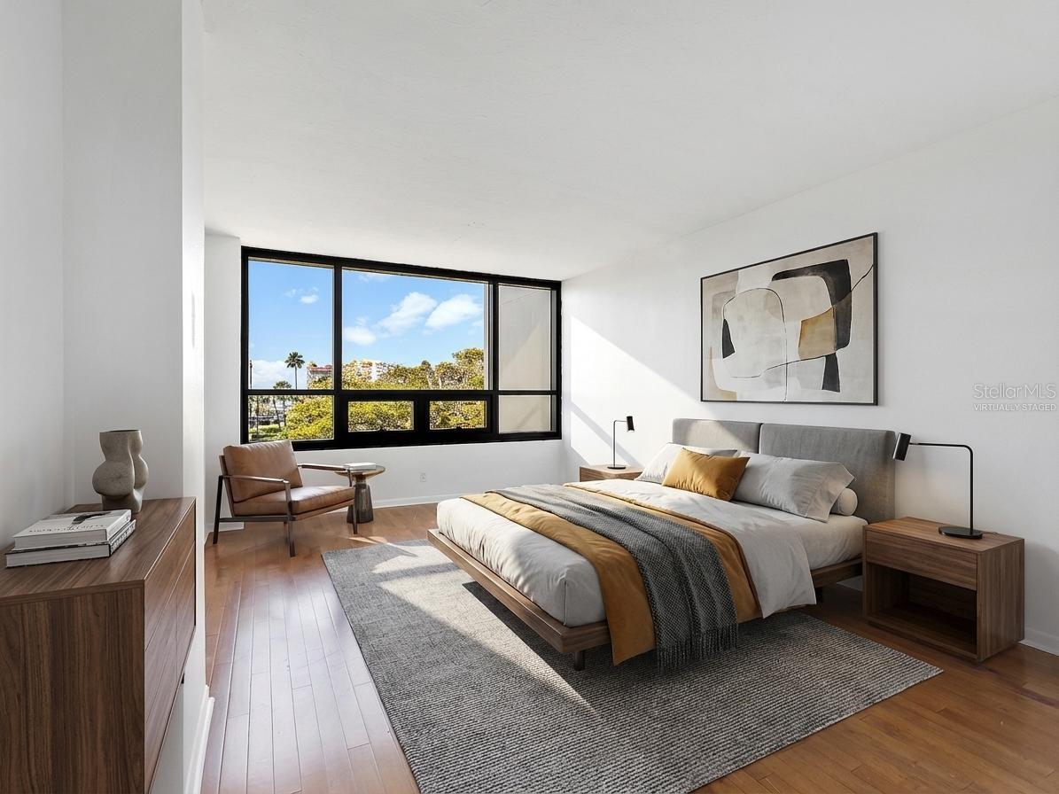 BAY PLAZA - Residential