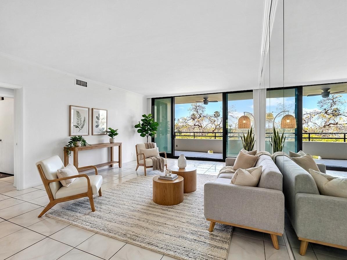 BAY PLAZA - Residential