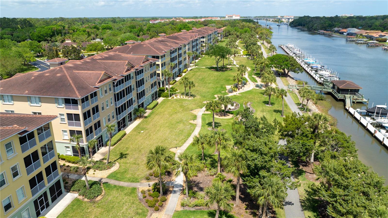 400 CANOPY WALK LN 425