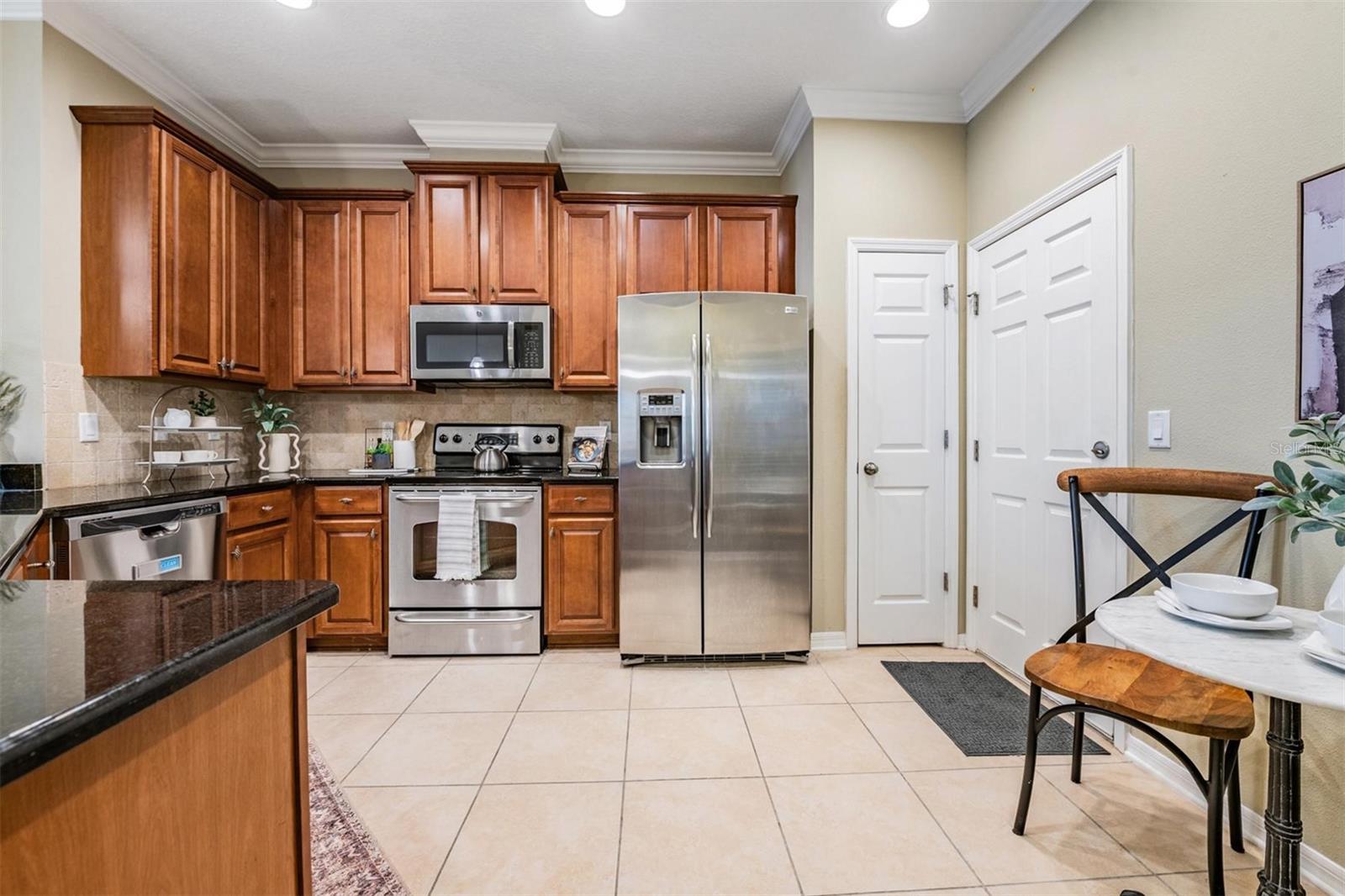 SOUTH HAMPTON - Residential