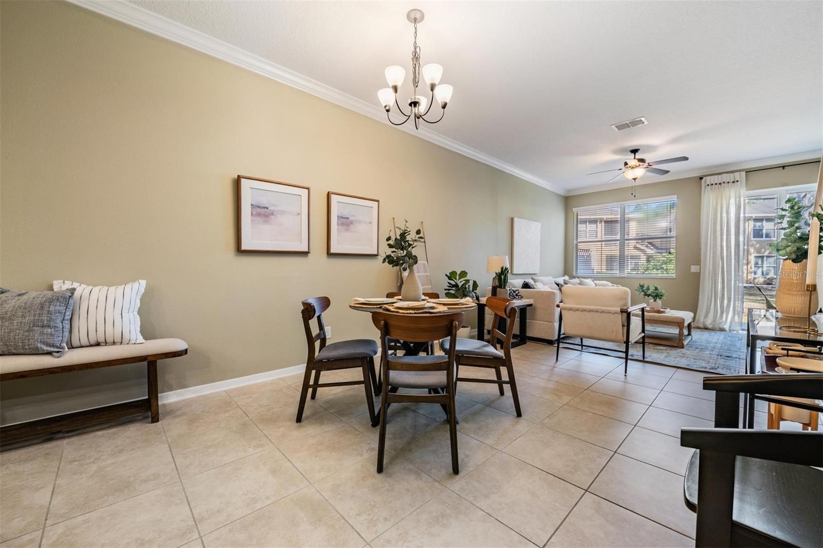 SOUTH HAMPTON - Residential