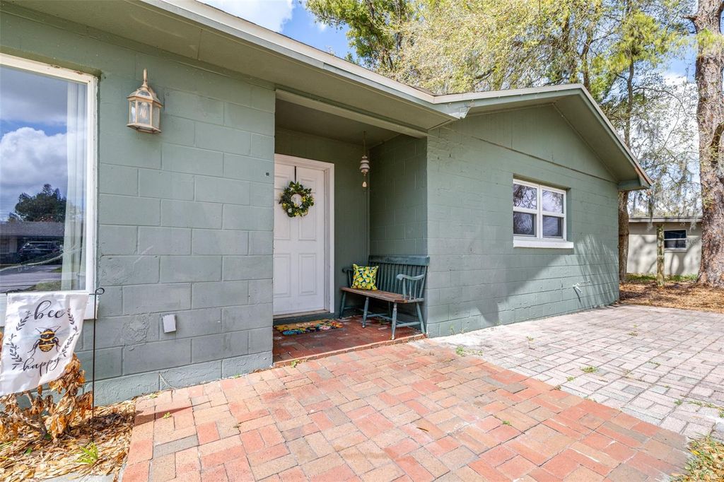 Photo of 2584 Edmond Circle, Auburndale, FL 33823 (MLS # L4959941)