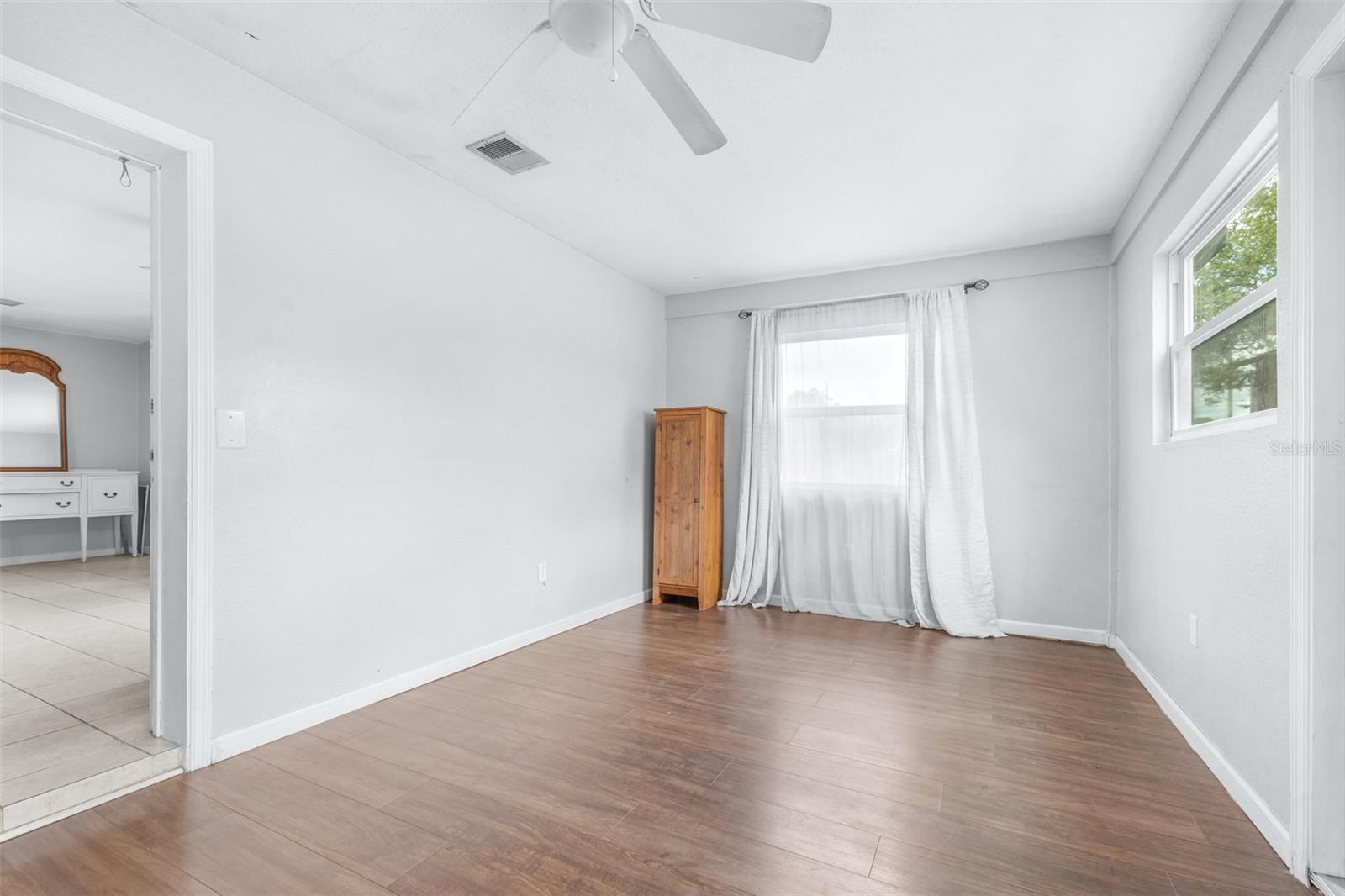 SUN ACRES - Residential