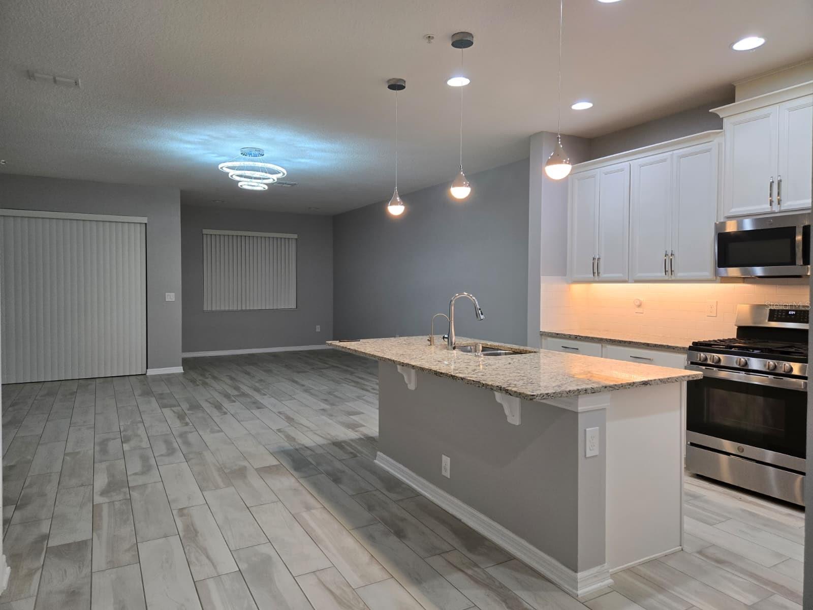 TOWNS AT WHITE CEDAR - Residential Lease