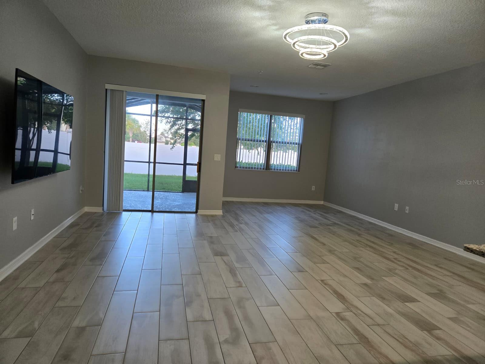 TOWNS AT WHITE CEDAR - Residential Lease