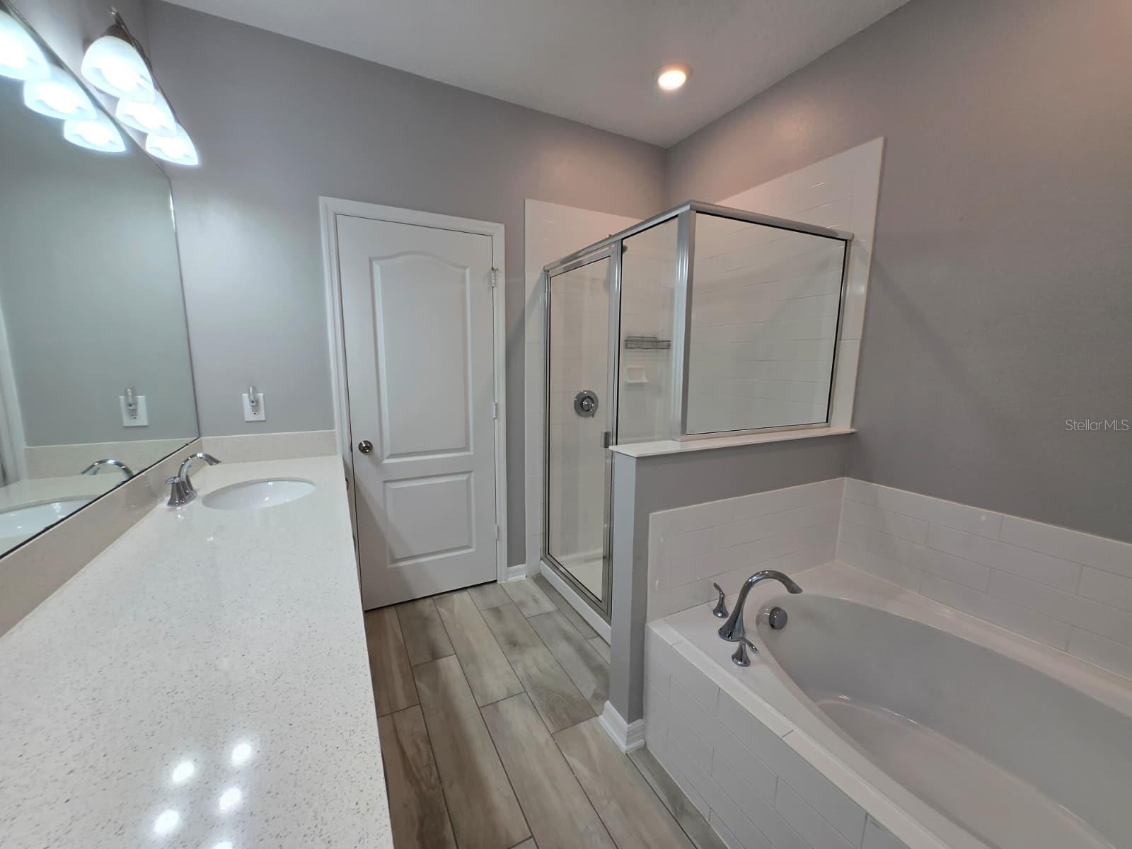 TOWNS AT WHITE CEDAR - Residential Lease