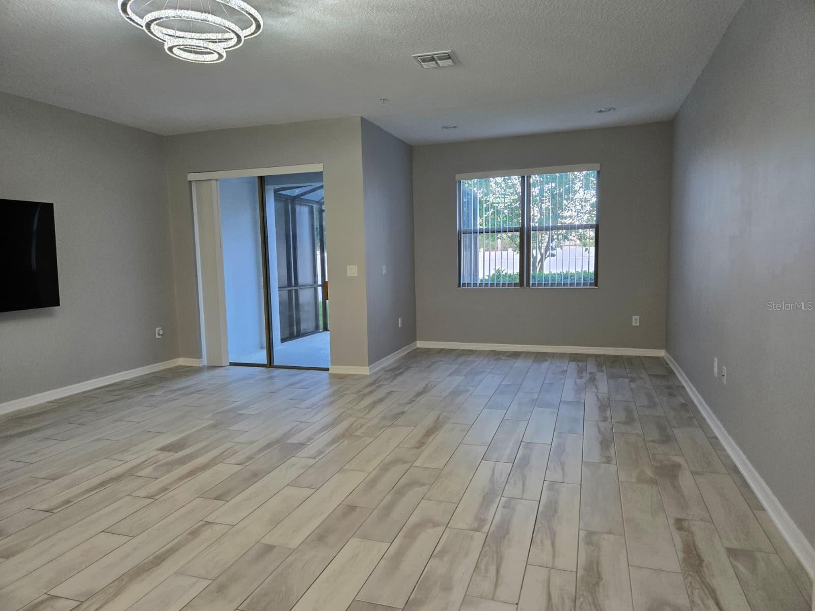 TOWNS AT WHITE CEDAR - Residential Lease