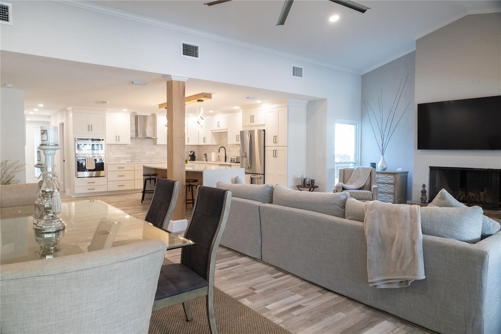 MAGELLAN PARK - Residential Lease