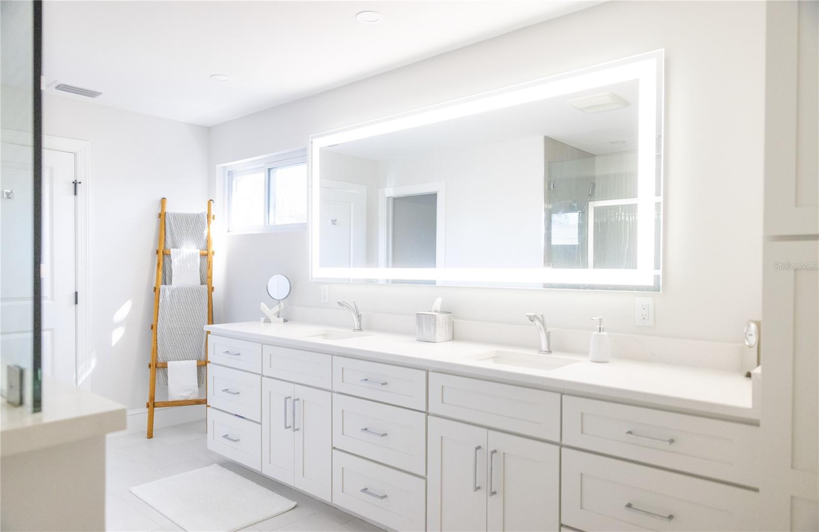 MAGELLAN PARK - Residential Lease