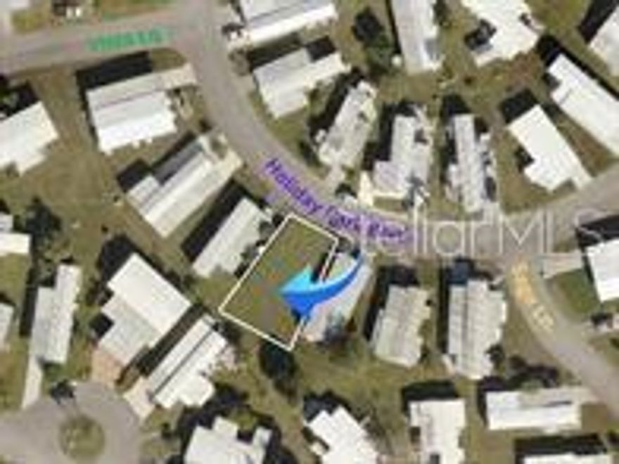 Welcome to Holiday Park, a 55+ community located in North Port, Florida.  This community offers a community pool, pickleball courts, shuffleboard, a recreational center, and a full calendar of activities. Plus, you're just minutes from shopping, restaurants, Gulf beaches, the new Costco, and the Atlanta Braves' Spring Training facility.