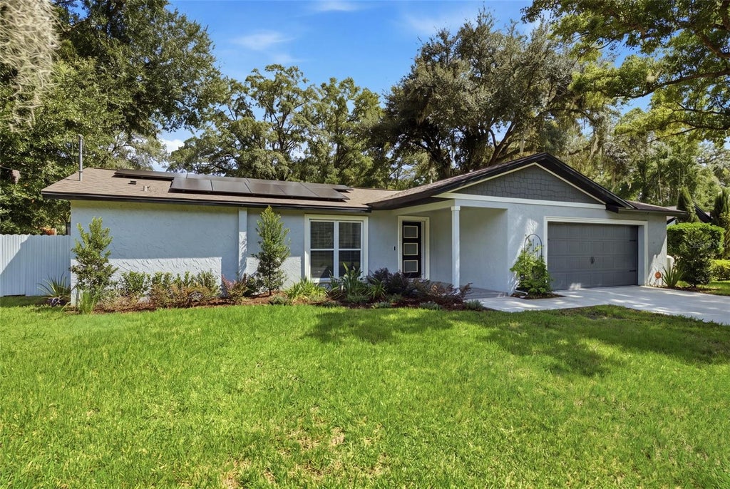 Photo of 2005 Russell Drive, Tampa, FL 33618 (MLS # TB8544215)