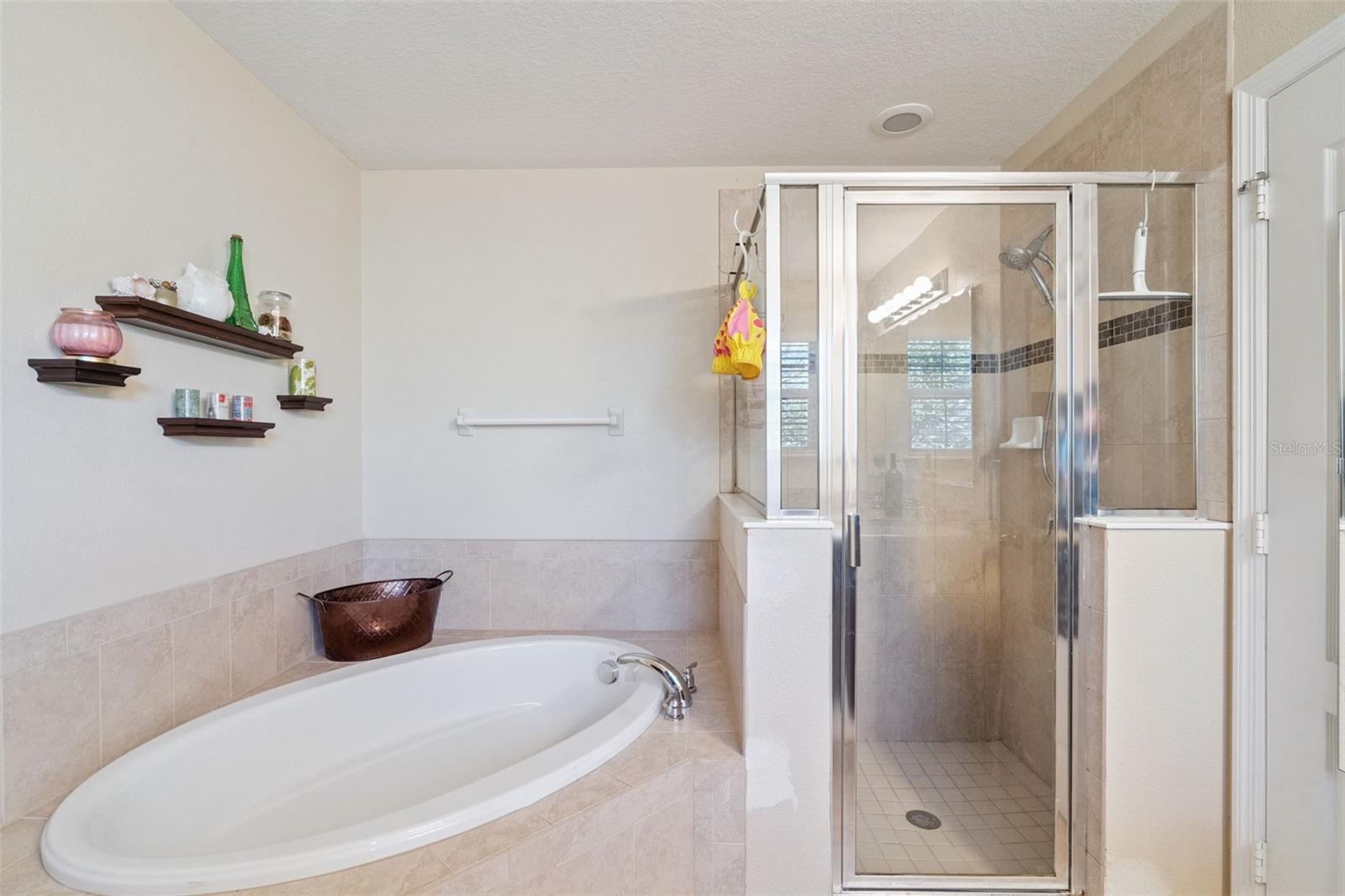 RIVIERA - Residential