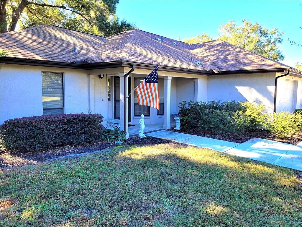 Photo of 6018 W Bromley Circle, Crystal River, FL 34429 (MLS # TB8447013)