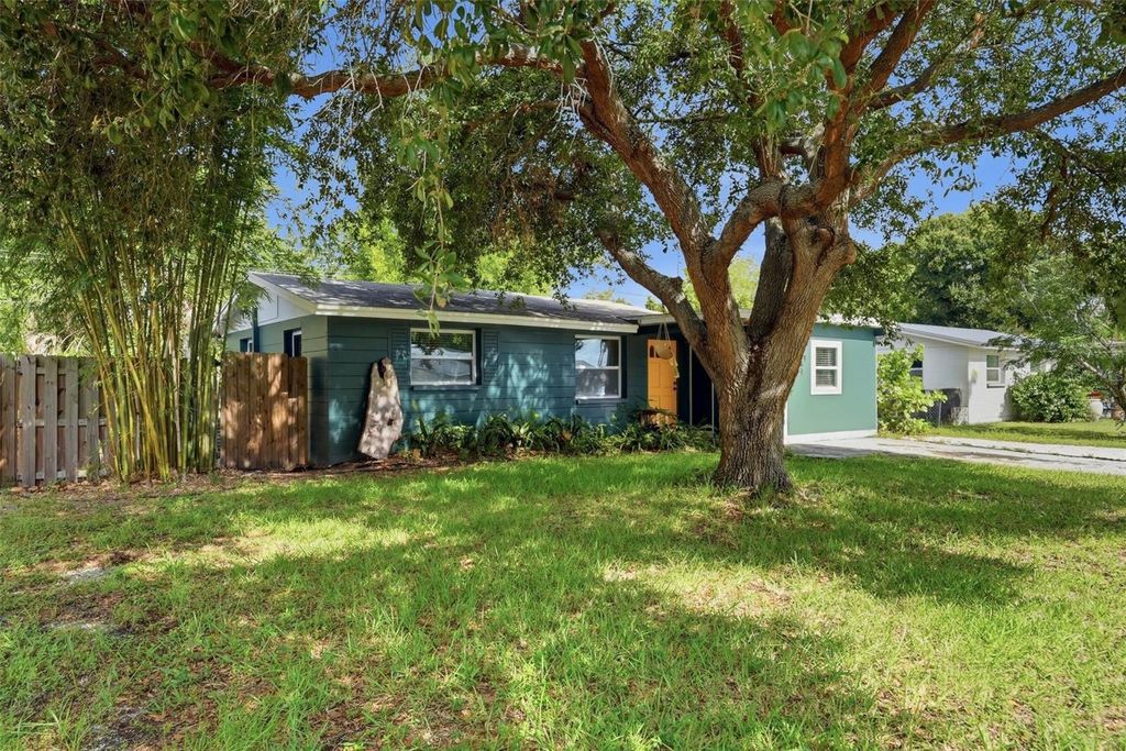 Photo of 10060 56th Street N, Pinellas Park, FL 33782 (MLS # TB8515893)