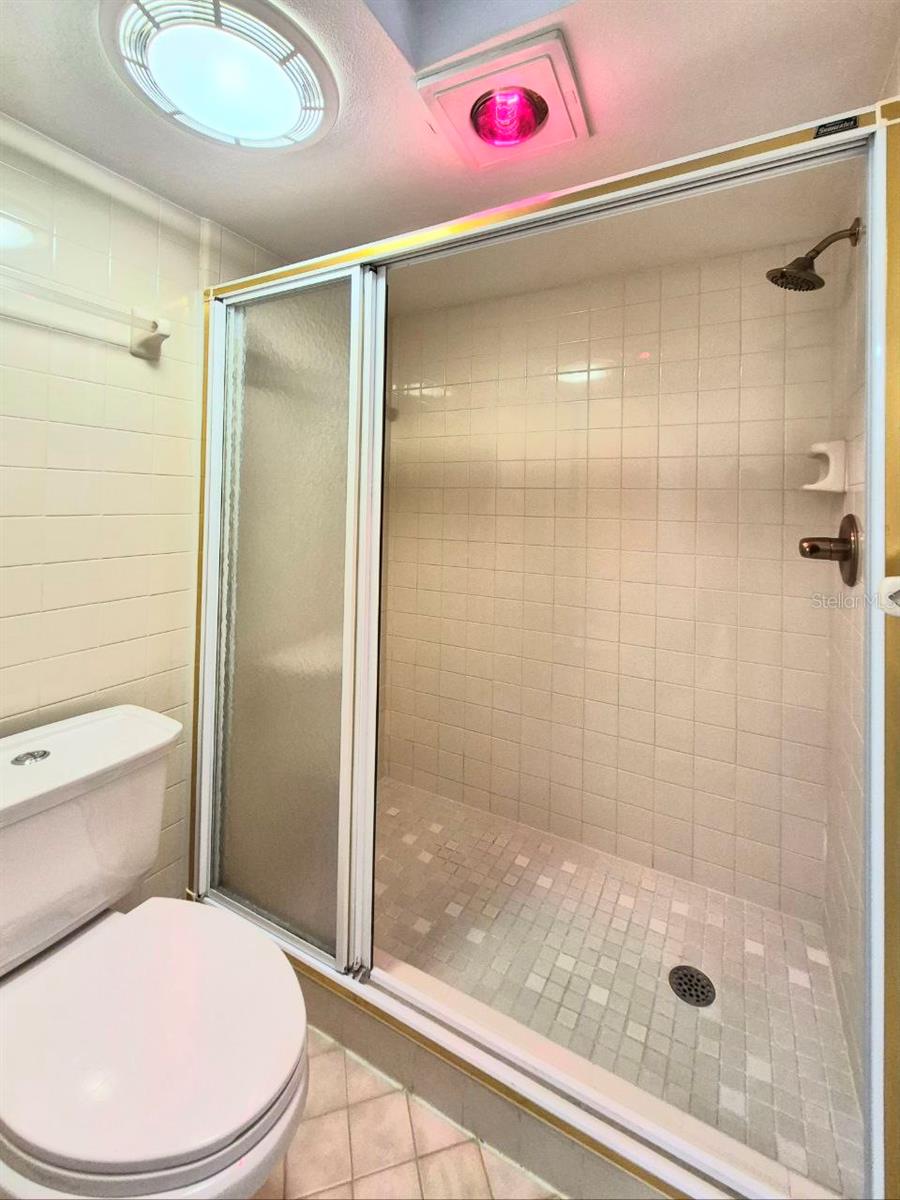 MADRID REV - Residential Lease