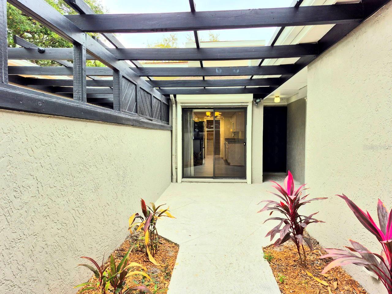 MADRID REV - Residential Lease