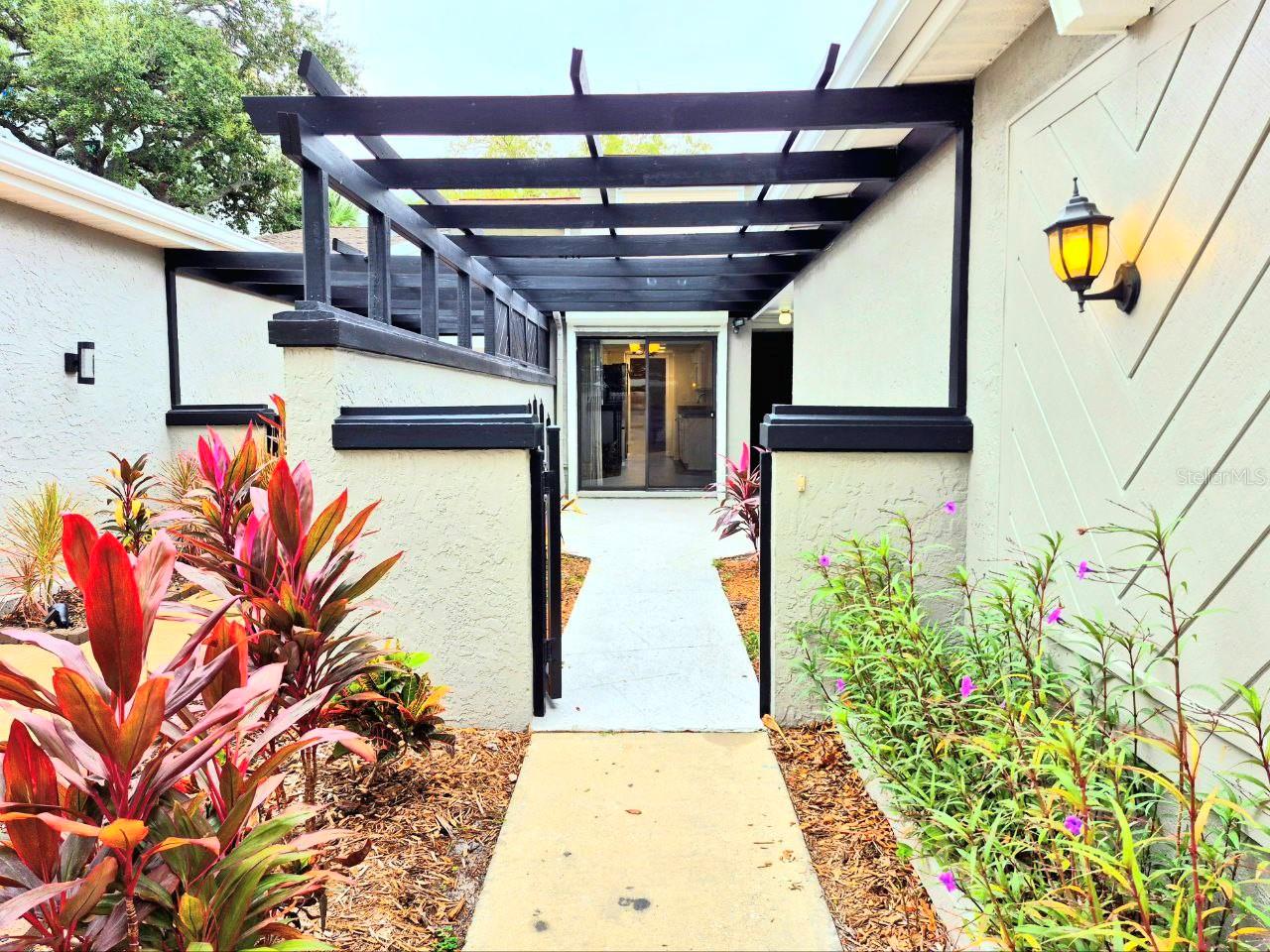 MADRID REV - Residential Lease