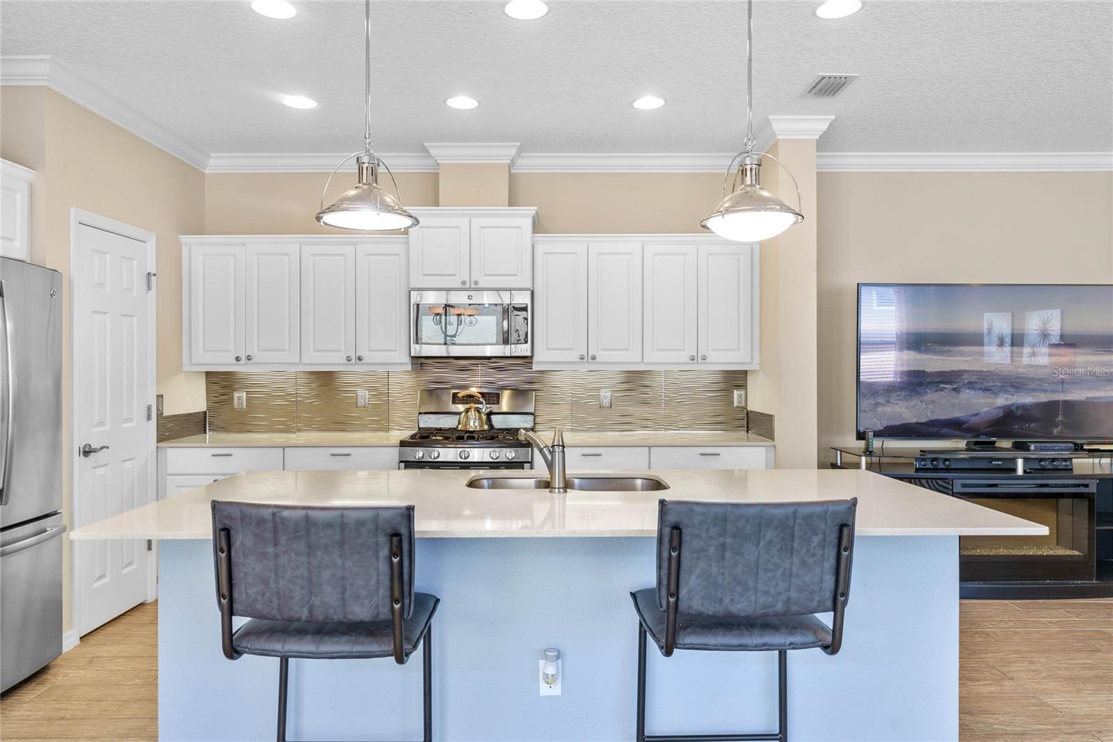 CASCADES/GROVELAND PH 2 & 3 RE - Residential