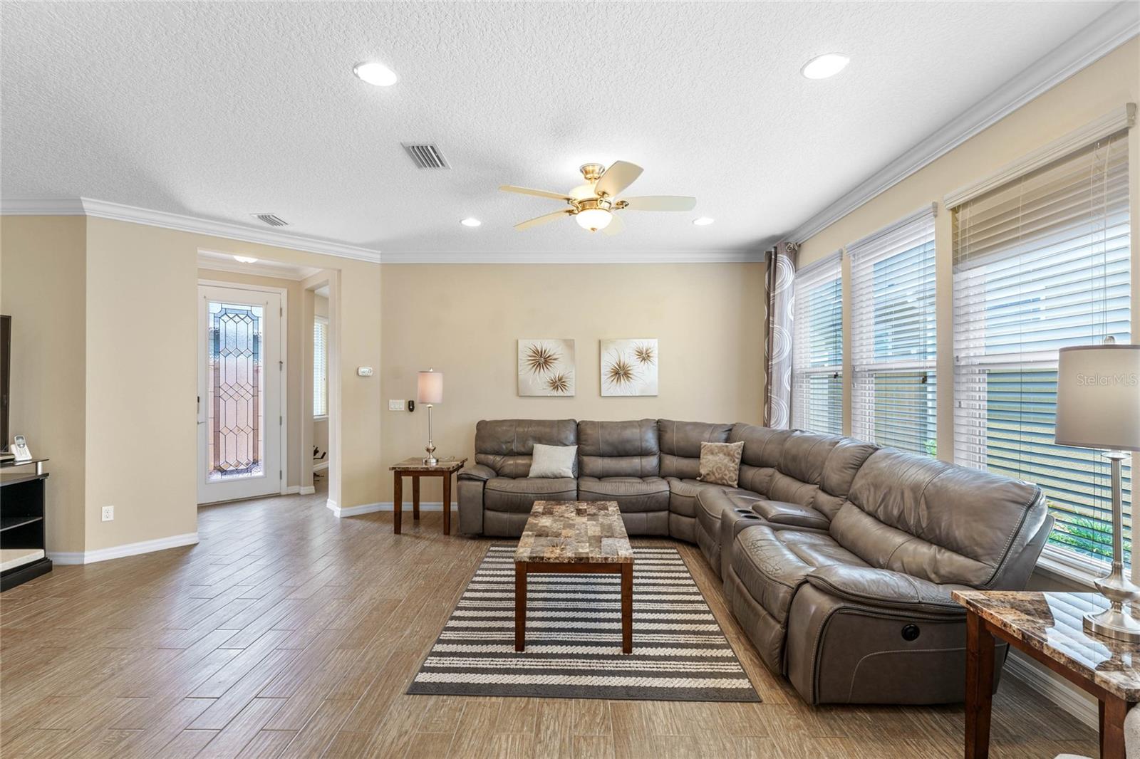 CASCADES/GROVELAND PH 2 & 3 RE - Residential