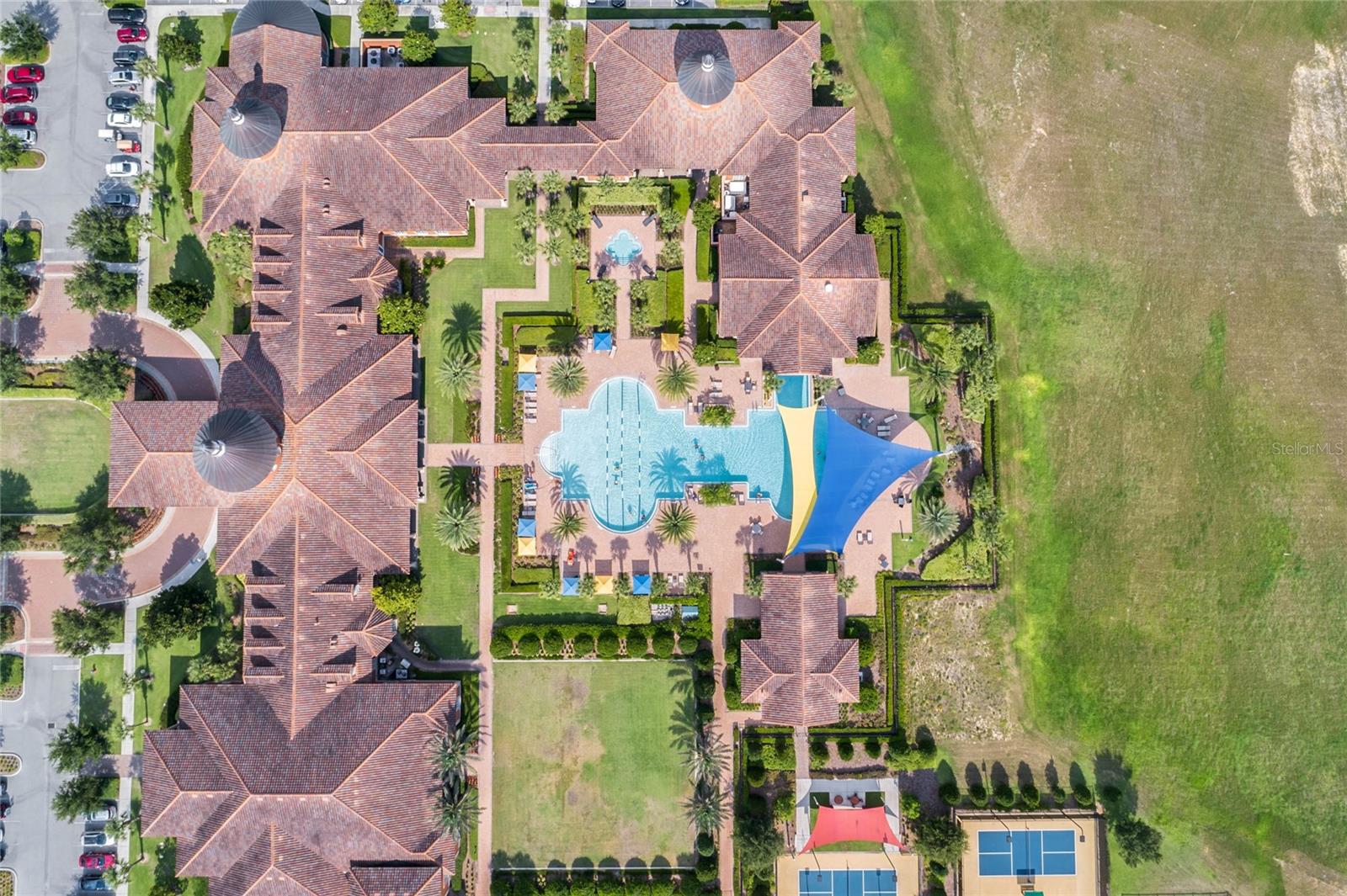 CASCADES/GROVELAND PH 2 & 3 RE - Residential