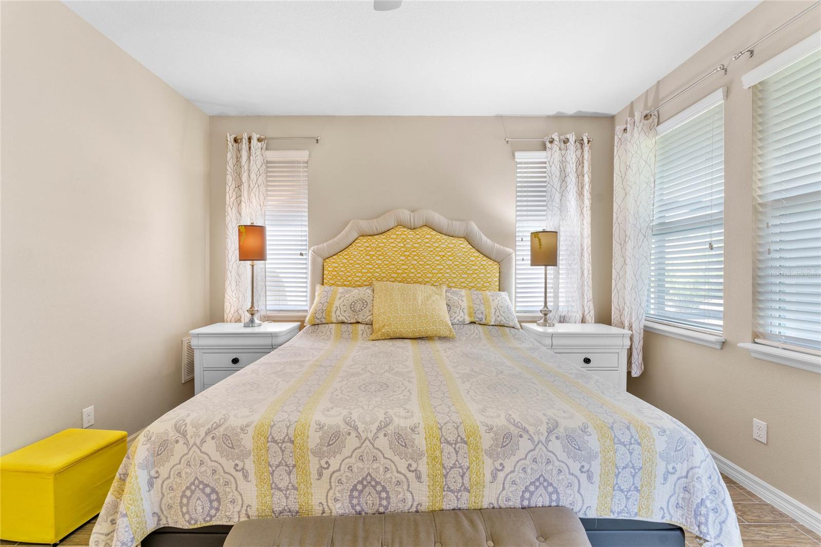 CASCADES/GROVELAND PH 2 & 3 RE - Residential