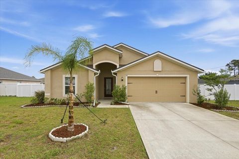 Photo of 24 Bud Field Drive, Palm Coast, FL 32137 (MLS # FC318043)