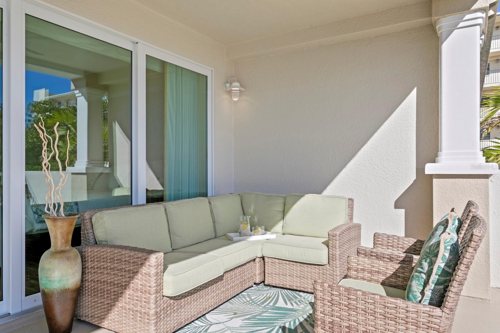 DOLPHIN KEY CONDO - Residential