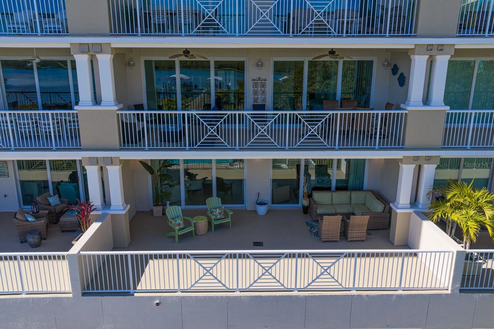 DOLPHIN KEY CONDO - Residential