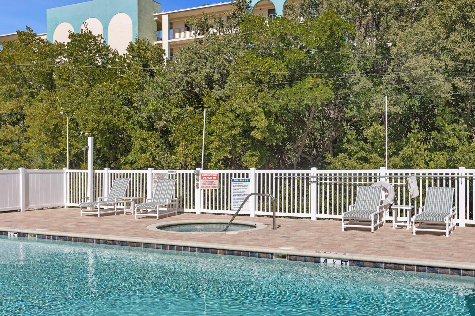 DOLPHIN KEY CONDO - Residential