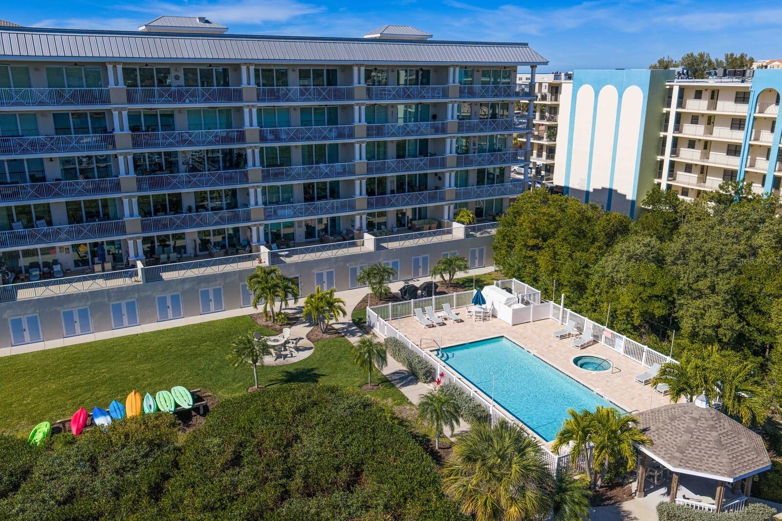 DOLPHIN KEY CONDO - Residential