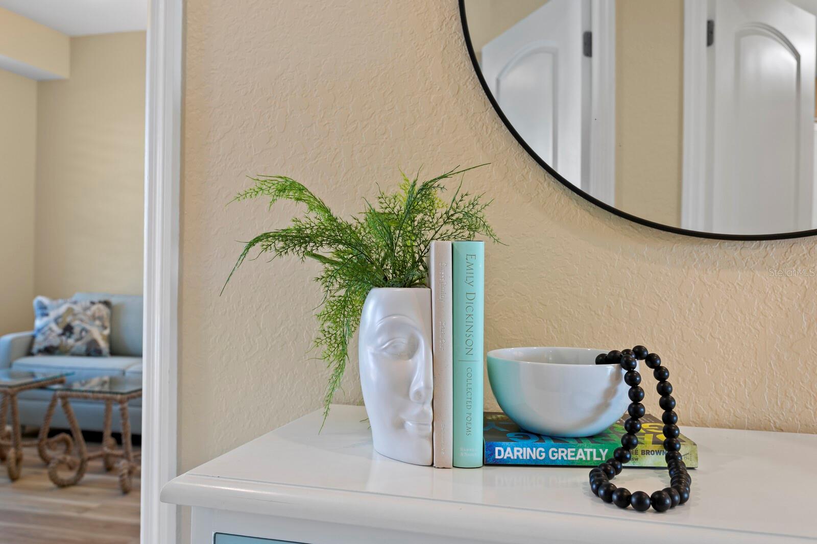 DOLPHIN KEY CONDO - Residential