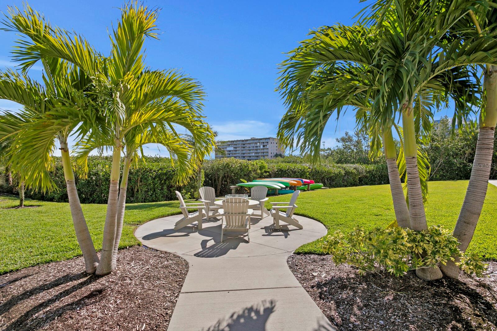 DOLPHIN KEY CONDO - Residential