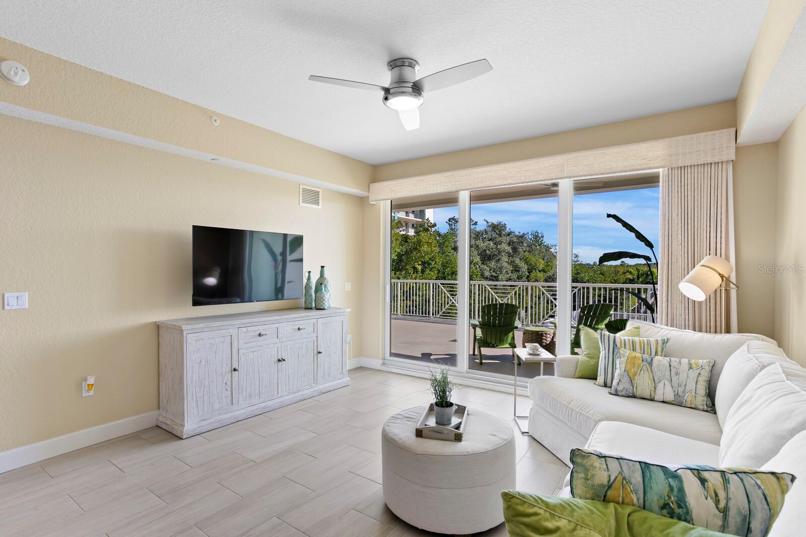 DOLPHIN KEY CONDO - Residential