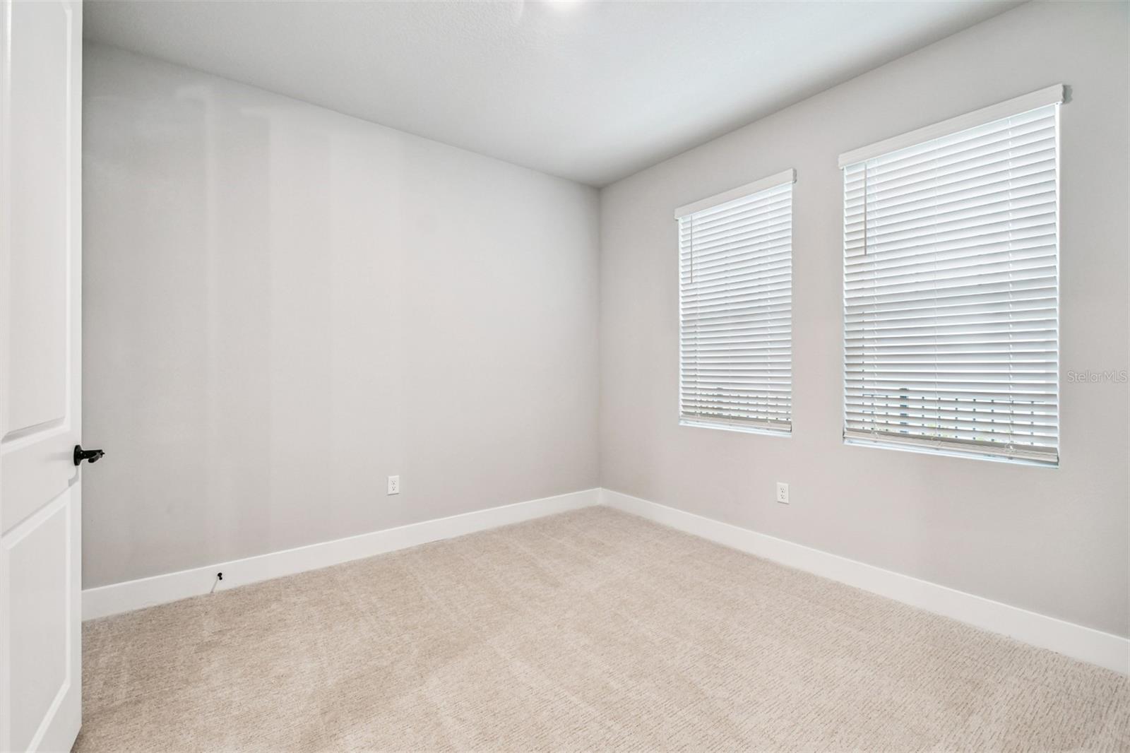 TOWNS AT UNION - Residential